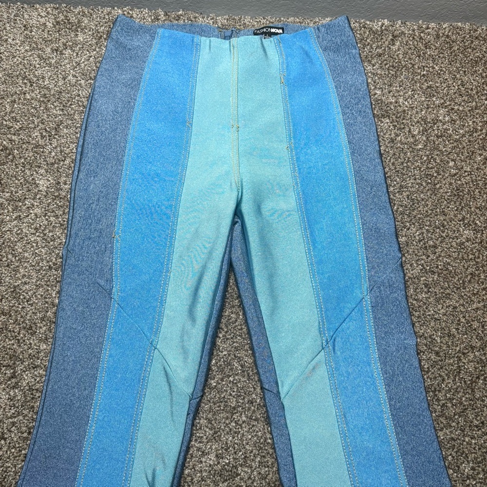 Fashion Nova Women’s Large Blue and Teal Striped High Rise Pants - Picture 3 of 14